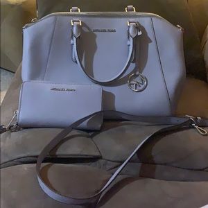 Michael Kors lavender purse large &Matching wallet